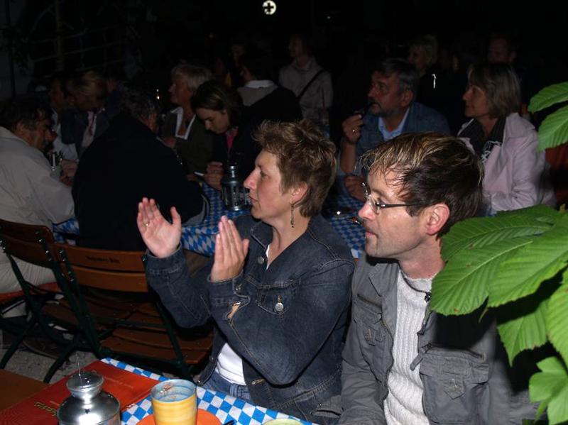 800x599 pixels (60K)