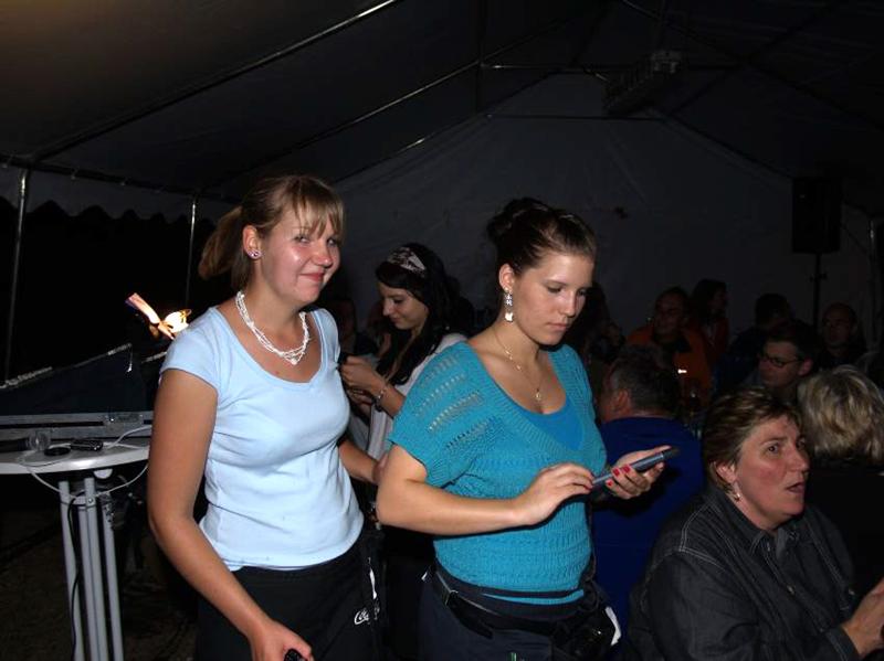 800x599 pixels (48K)