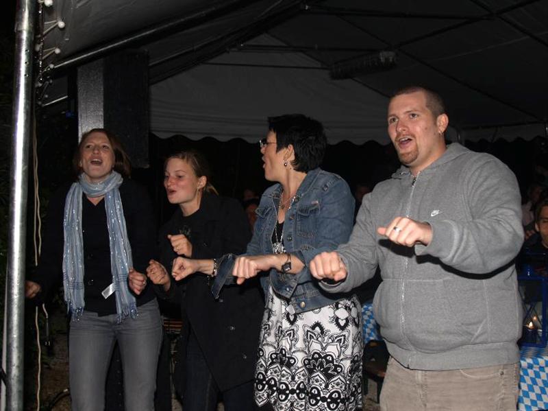 800x599 pixels (63K)