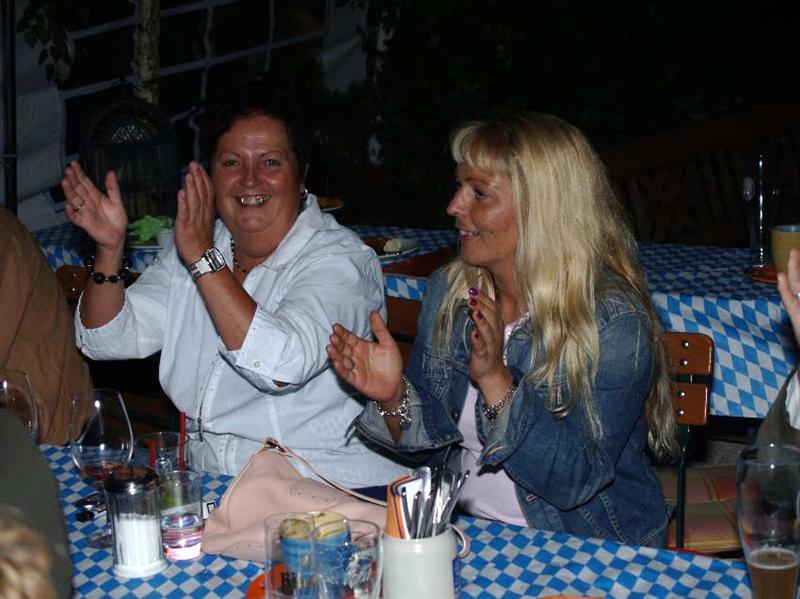 800x599 pixels (69K)