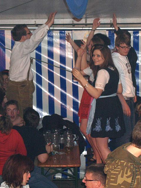 480x640 pixels (270K)