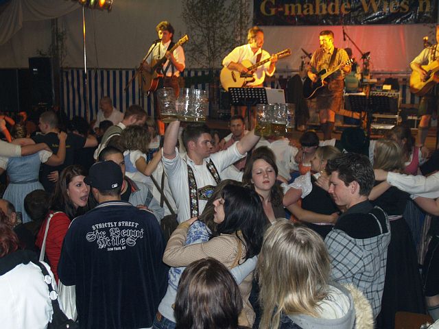 640x480 pixels (226K)