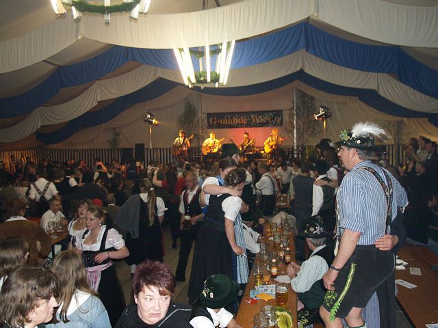 640x480 pixels (214K)