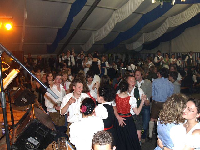 640x480 pixels (205K)