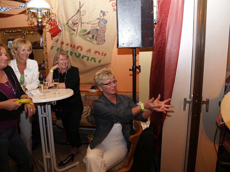 800x600 pixels (88K)