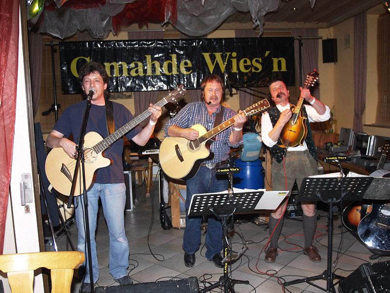 800x600 pixels (115K)