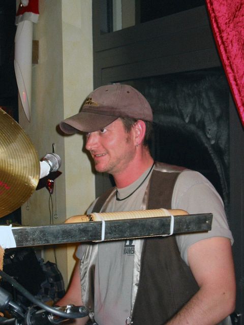 456x615 pixels (43K)