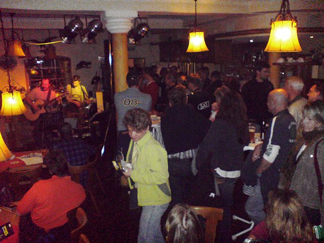 640x480 pixels (357K)