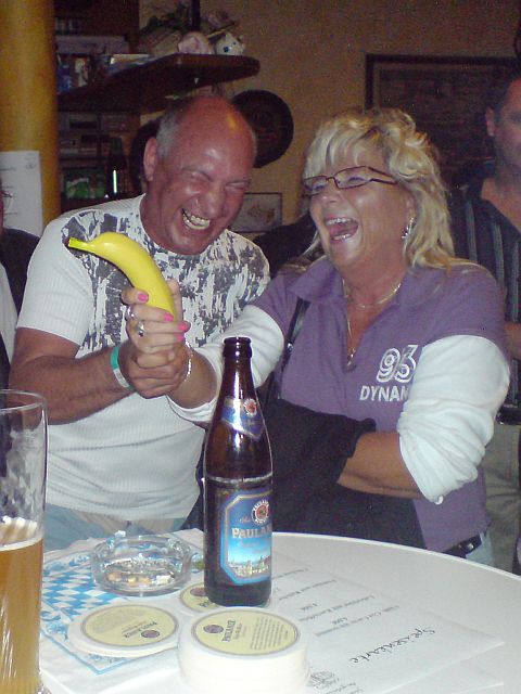 480x640 pixels (255K)