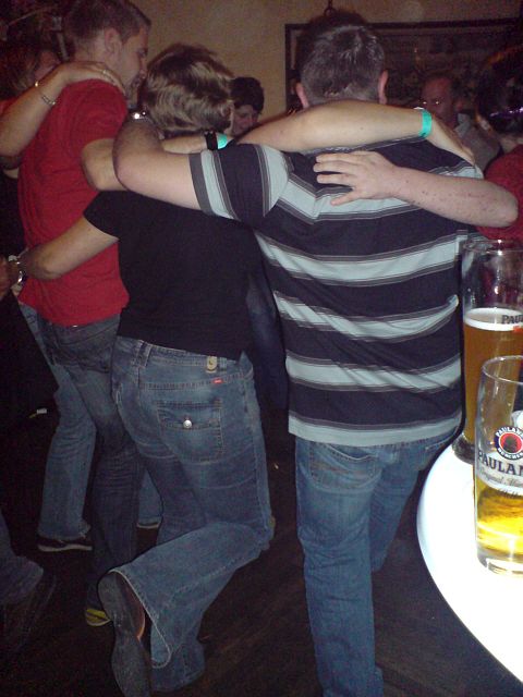 480x640 pixels (257K)