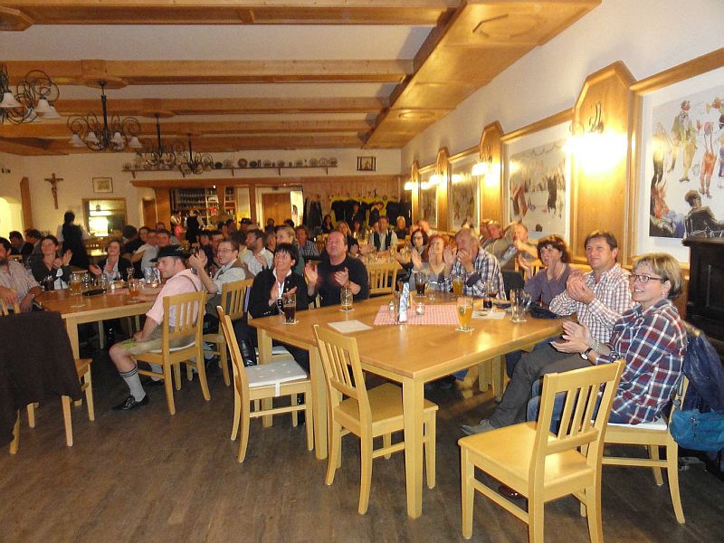 800x600 pixels (361K)