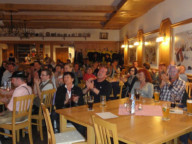 800x600 pixels (333K)