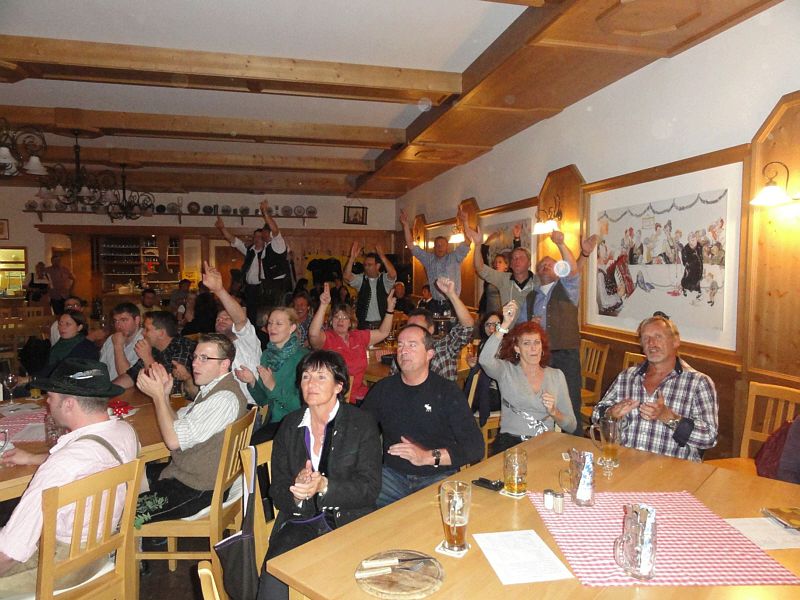 800x600 pixels (321K)