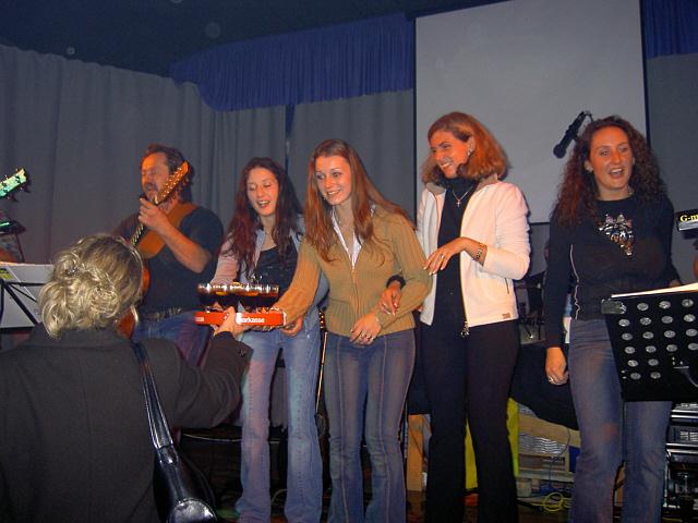 640x480 pixels (43K)