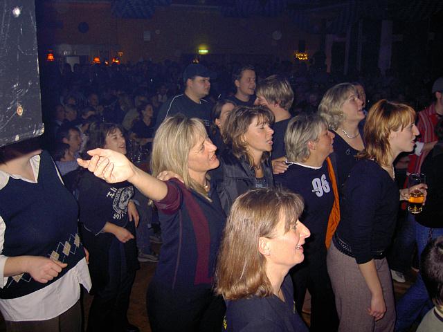 640x480 pixels (46K)