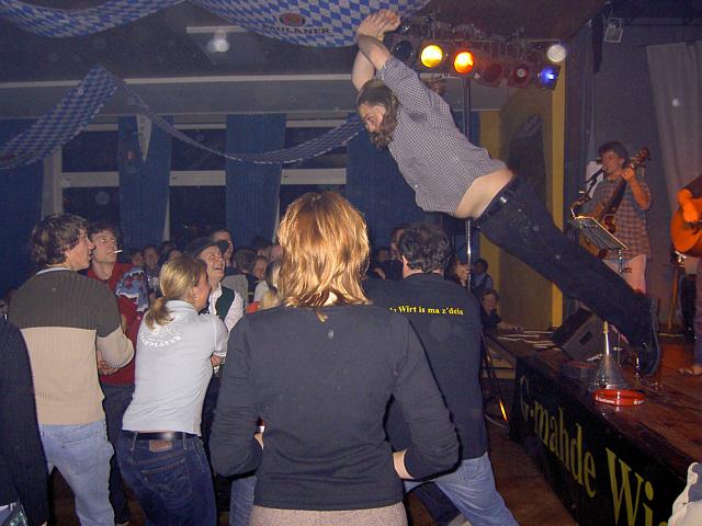 640x480 pixels (48K)