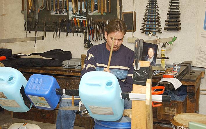 709x446 pixels (65K)