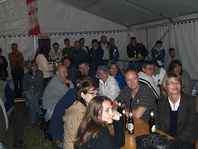 640x480 pixels (181K)