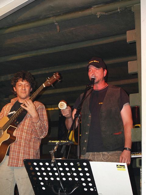 480x640 pixels (179K)