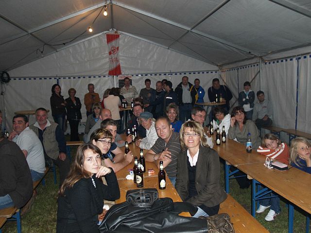 640x480 pixels (195K)