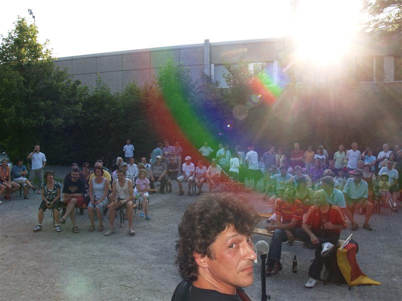 800x600 pixels (77K)