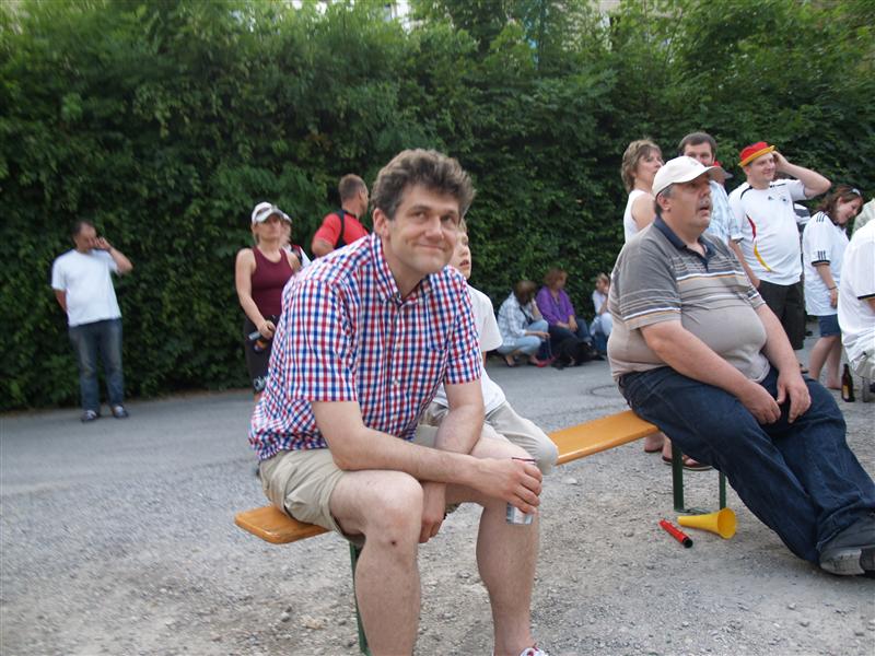 800x600 pixels (104K)