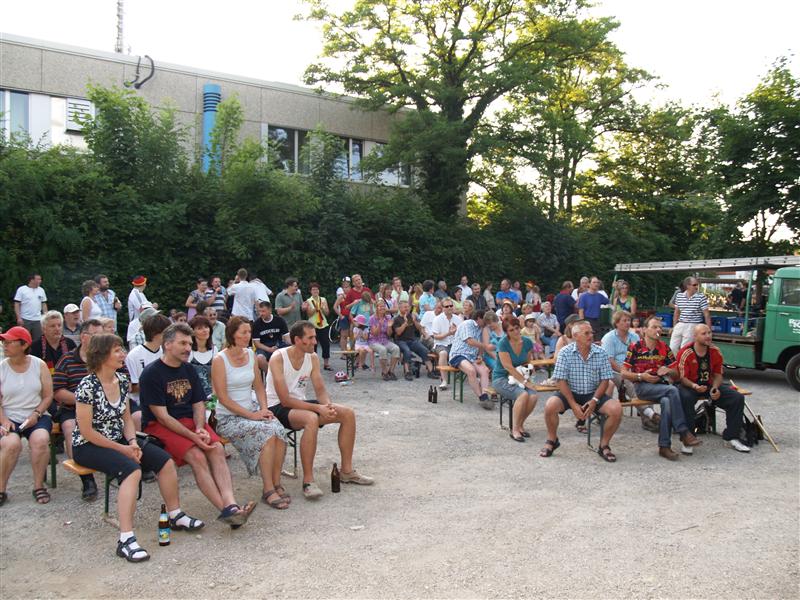 800x600 pixels (126K)