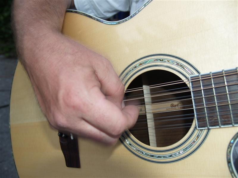 800x600 pixels (69K)