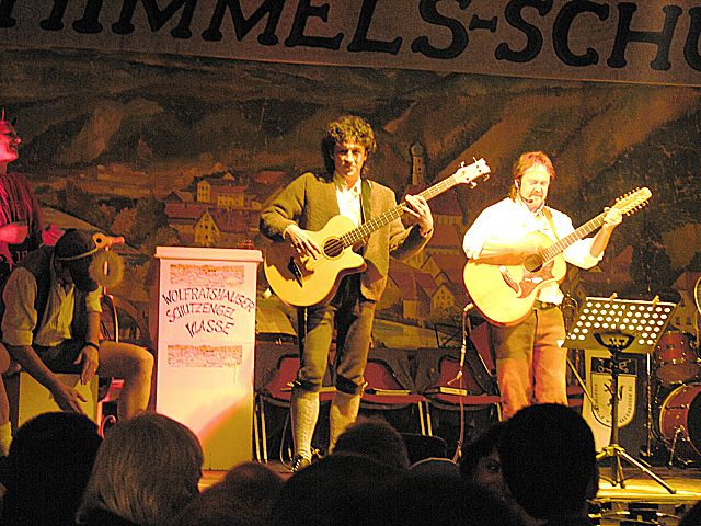 640x480 pixels (92K)