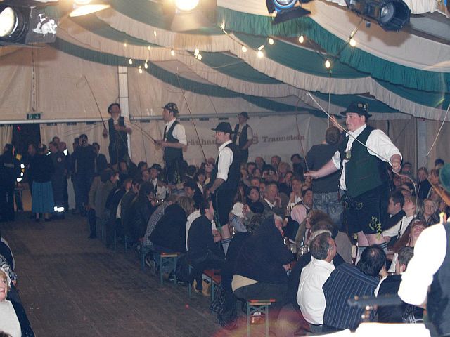 640x480 pixels (61K)