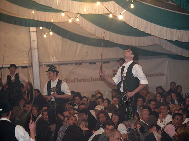 640x480 pixels (51K)