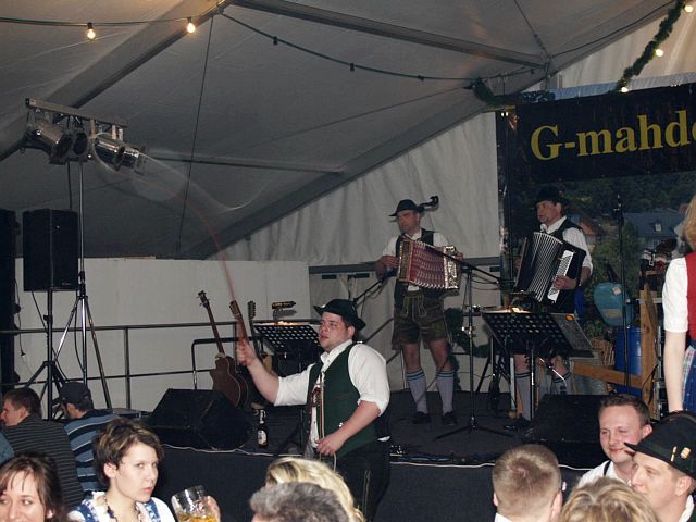 640x480 pixels (59K)