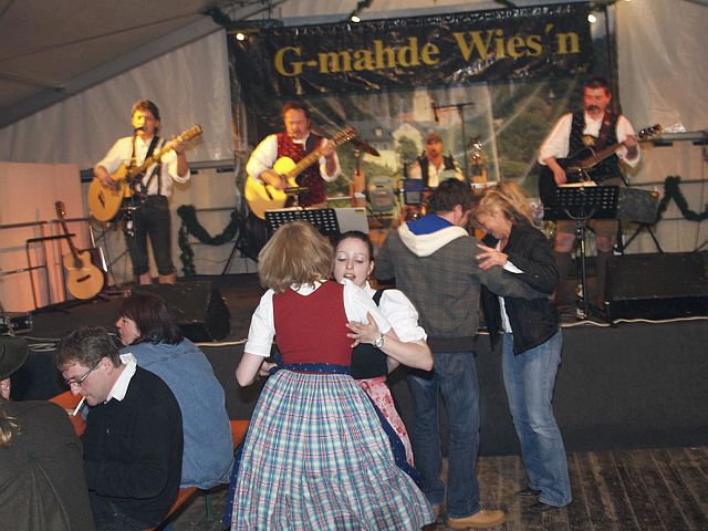 640x480 pixels (65K)