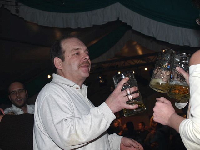 640x480 pixels (41K)