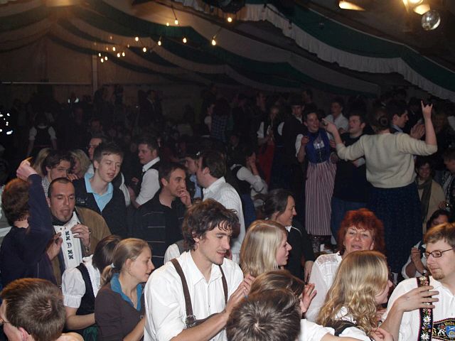 640x480 pixels (57K)