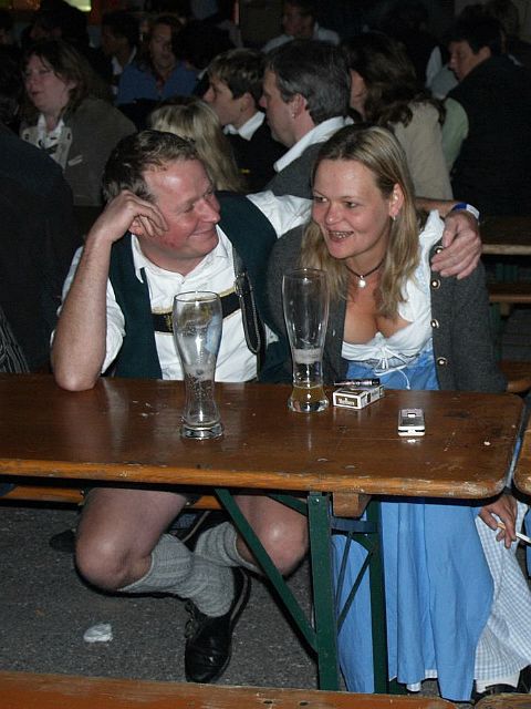 480x640 pixels (186K)