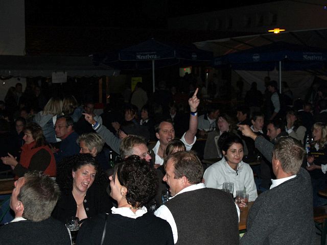 640x480 pixels (147K)