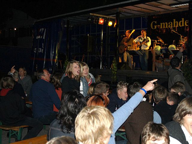 640x480 pixels (197K)