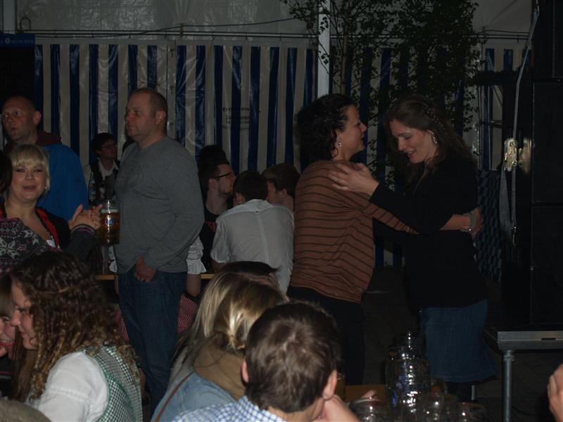 800x600 pixels (71K)