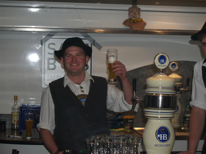 800x600 pixels (68K)