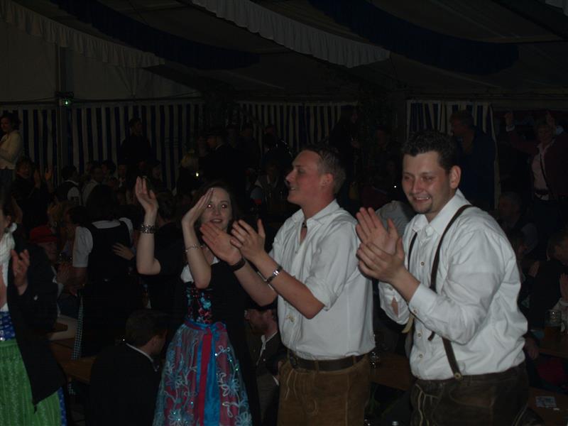 800x600 pixels (58K)