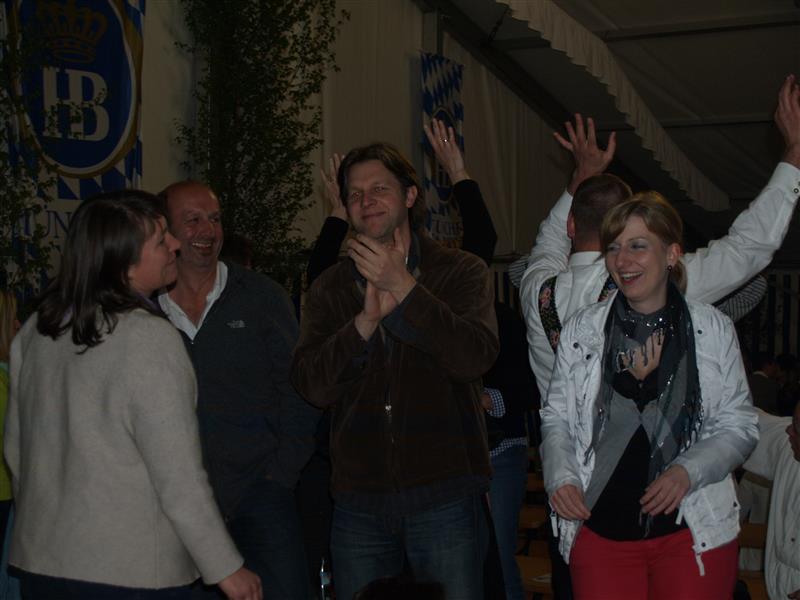 800x600 pixels (61K)