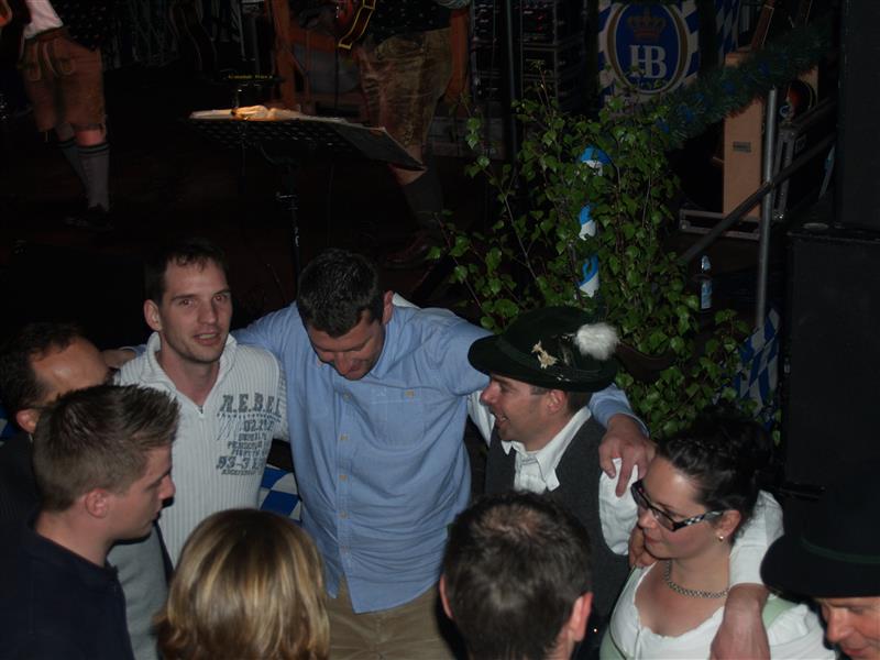 800x600 pixels (70K)