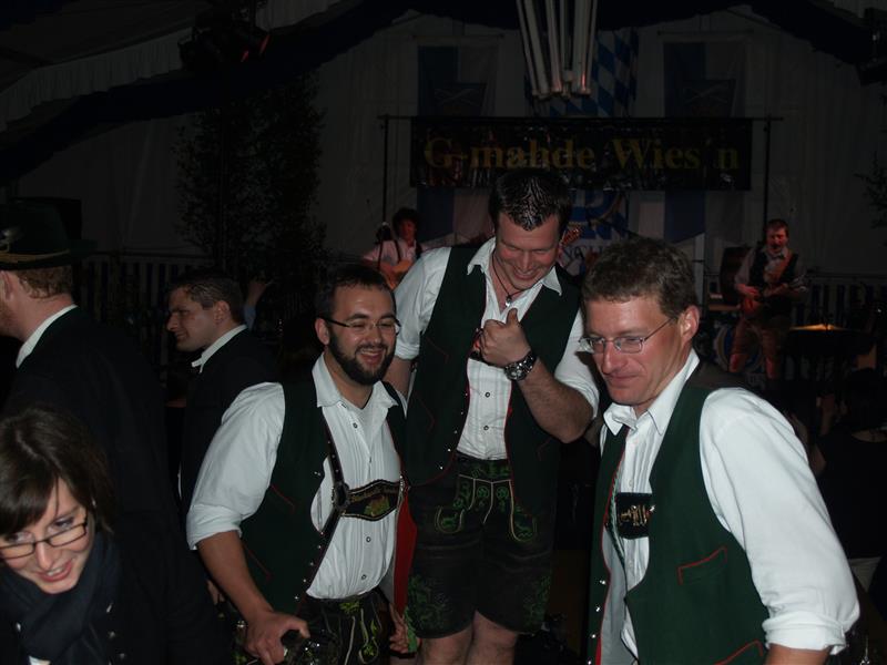 800x600 pixels (63K)