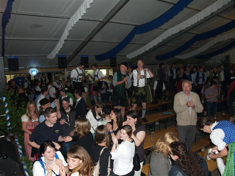 800x600 pixels (86K)