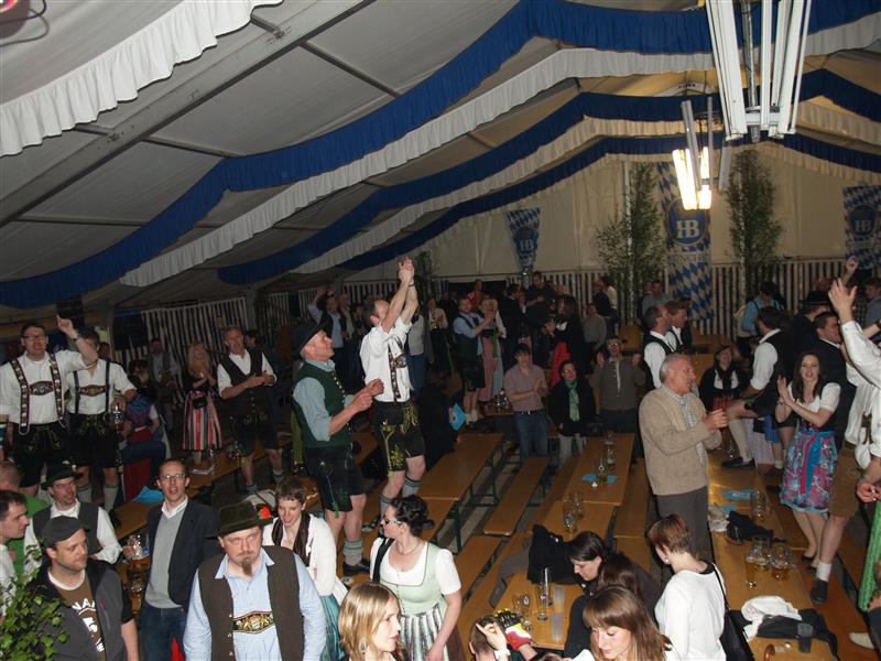 800x600 pixels (99K)