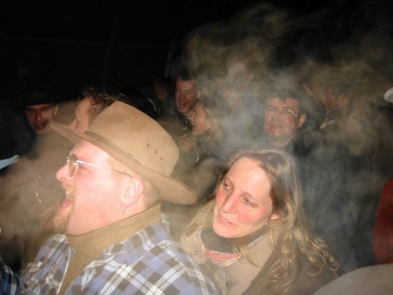 800x600 pixels (45K)