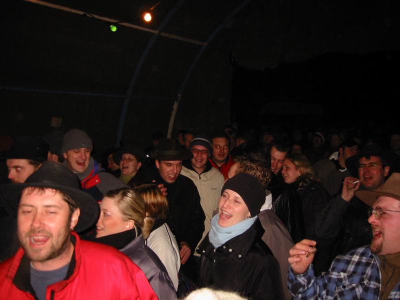 800x600 pixels (47K)