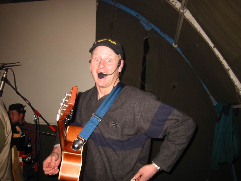 800x600 pixels (51K)