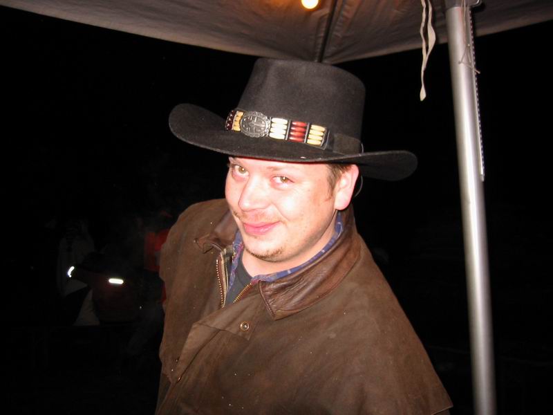 800x600 pixels (39K)